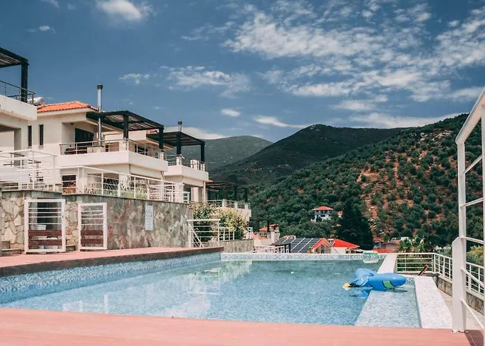 Villa Elia Pteleósz