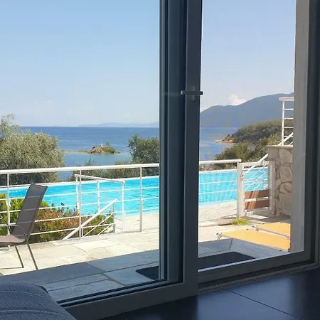 Elia Villa